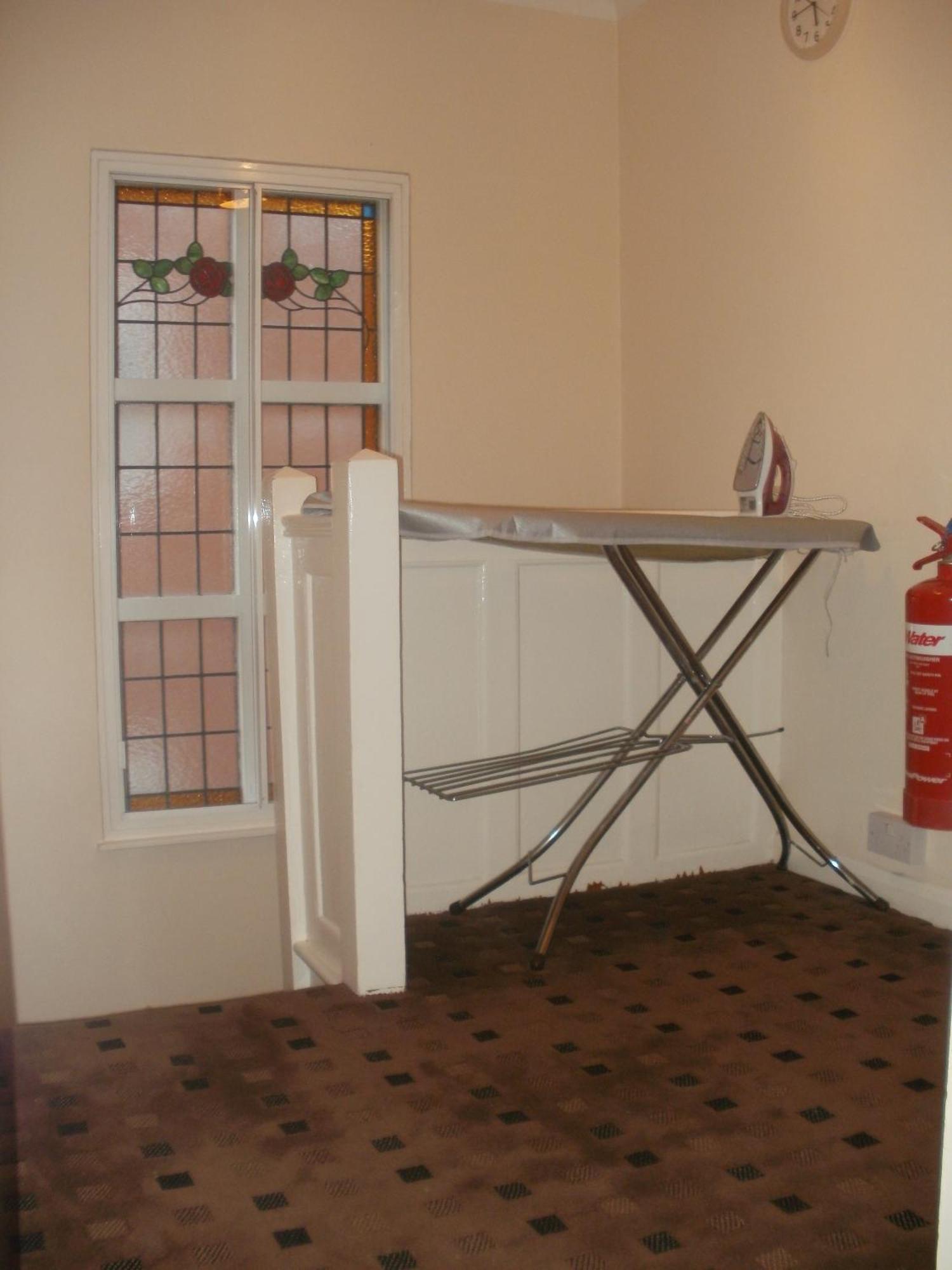 London Heathrow Guesthouse Хитроу Экстерьер фото